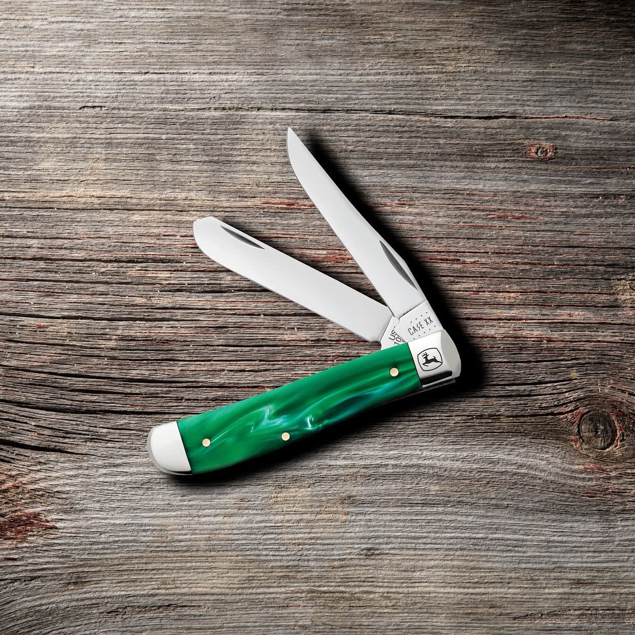 Case John Deere Smooth Green Pearl Kirinite® Mini Trapper