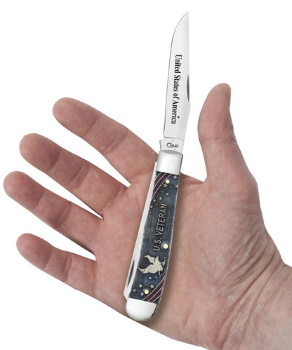 Case U.S. Veteran Gift Set Embellished Smooth Natural Bone with Blue and Red Color Wash Trapper (In Velvet Box)