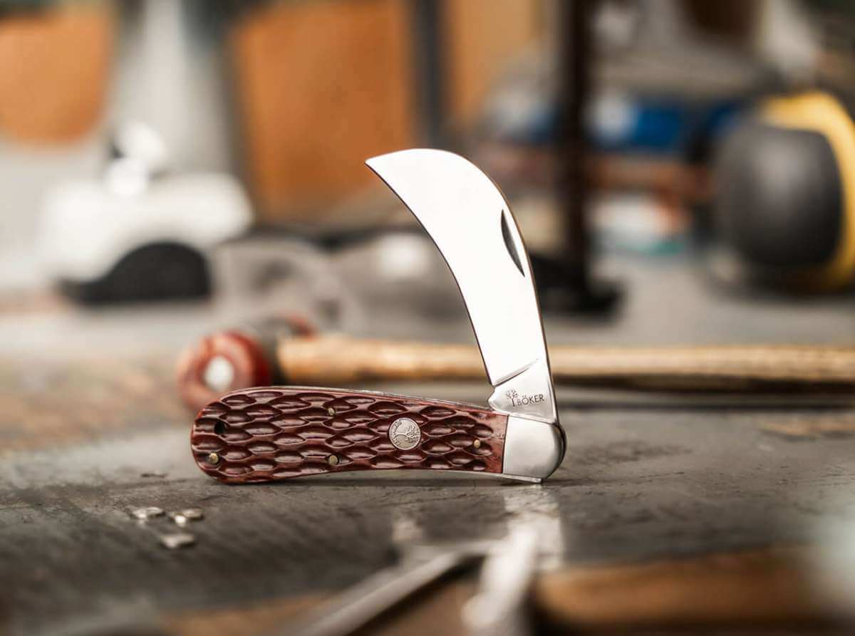 Boker Treebrand Hawkbill Jigged Brown