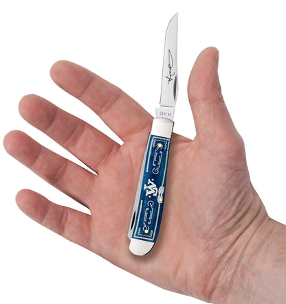 Case John Wayne Embellished Smooth Navy Blue Bone Mini Trapper
