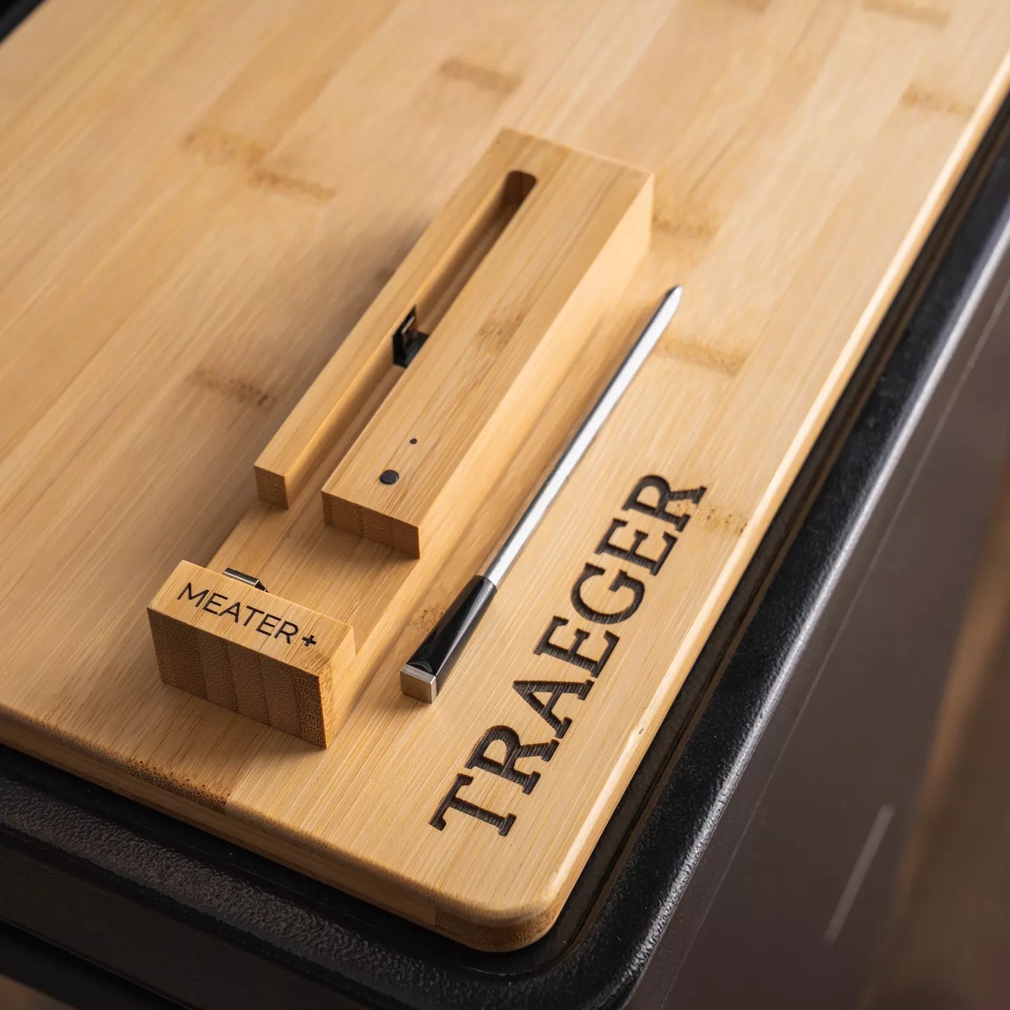 Traeger Meater Plus Wireless Meat Thermometer - Honey