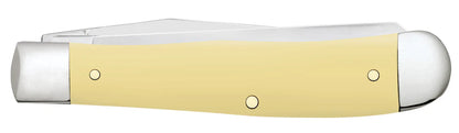 Case Don't Tread on Me® Embellished Smooth Yellow Synthetic Trapper